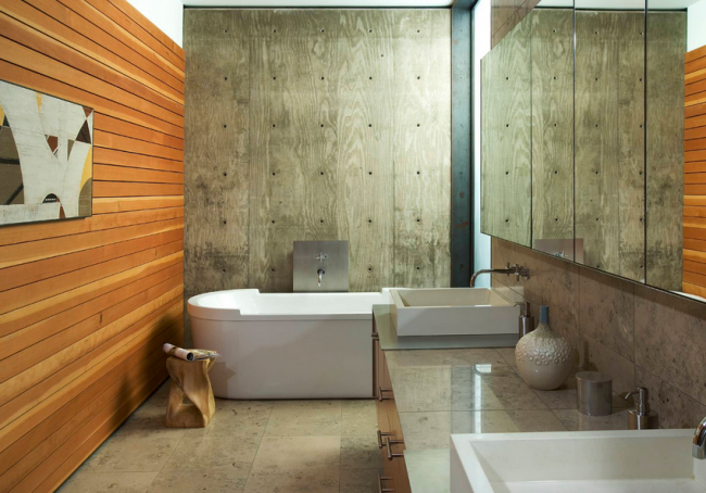 Горизонтальные тонкие ламели имитации бруса в отделке стен ванной комнаты