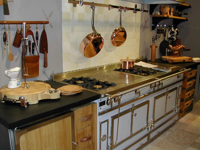 Кухня, выполненная в ретро стиле 2.