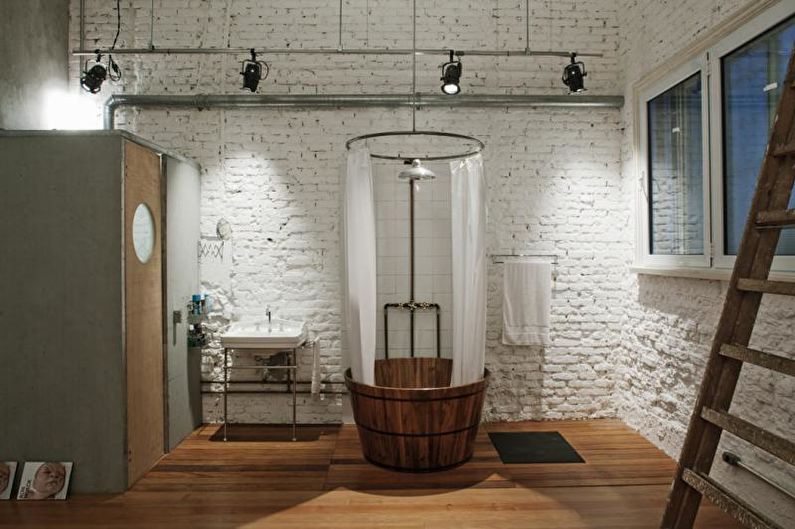 Кирпичная стена в интерьере ванной комнаты - фото