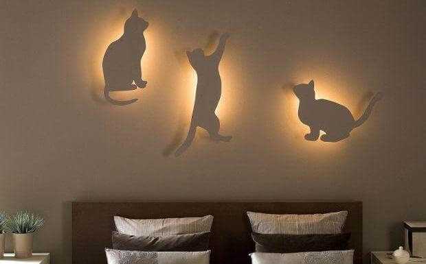 Уютный светильник в форме кошек