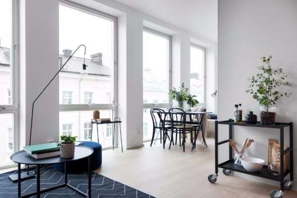 Дизайн маленькой квартиры студии 30 кв м - фото гостиной и обеденной зоны