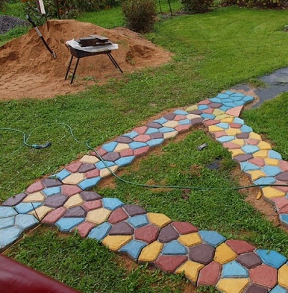 Цветной раствор в изготовлении тротуарной плитки