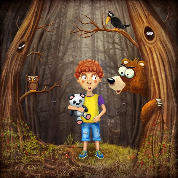 Маленький мальчик с животными в лесу — стоковое фото